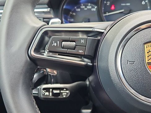 Certified 2026 Porsche Macan AWD/4WD image 30