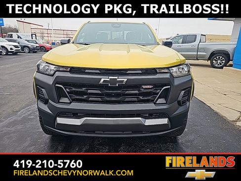 Certified 2023 Chevrolet Colorado Trail Boss w/ Technology Package image 2