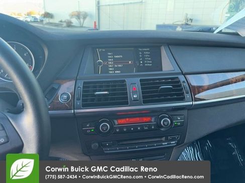 Used 2012 BMW X5 xDrive35d image 17