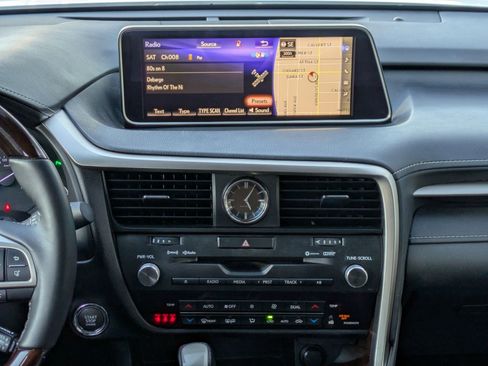 Used 2019 Lexus RX 350 FWD w/ Navigation Package image 18