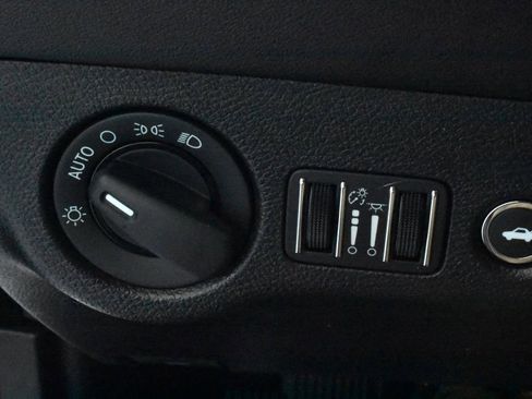 Used 2022 Dodge Charger SRT Hellcat w/ Harman/Kardon Audio Group RWD image 25