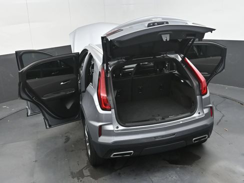 Used 2024 Cadillac XT4 Premium Luxury FWD image 36