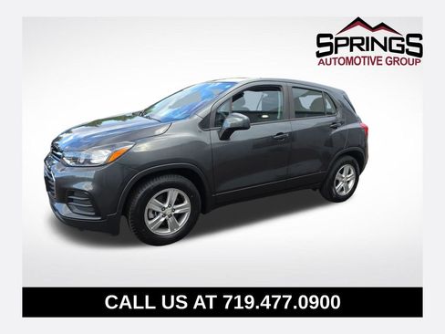 Used 2019 Chevrolet Trax LS FWD image 1