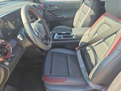 New 2026 Chevrolet Equinox RS w/ Convenience Package III FWD image 4