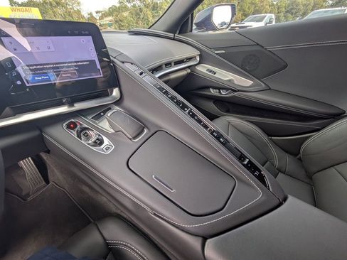 Used 2024 Chevrolet Corvette Z06 image 22