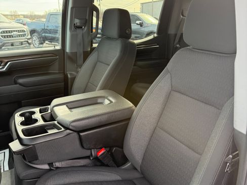 Used 2024 Chevrolet Silverado 1500 RST image 13