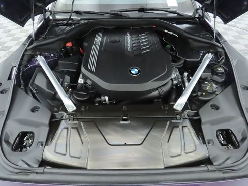 Used 2025 BMW Z4 M40i w/ Premium Package image 33
