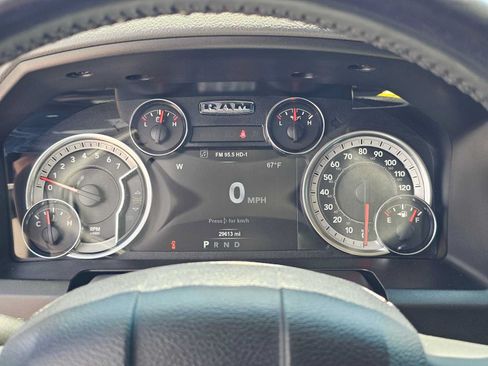 Used 2019 RAM 1500 Lone Star RWD image 24
