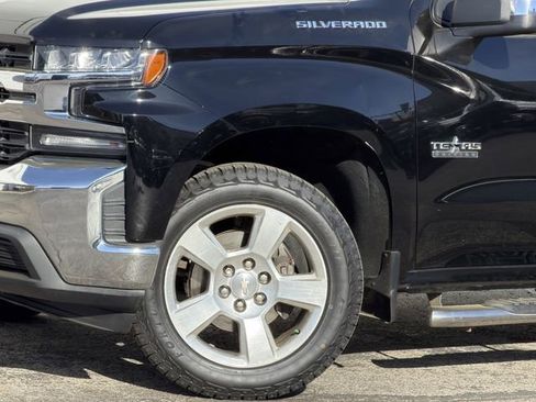 Used 2019 Chevrolet Silverado 1500 LT w/ Texas Edition image 8
