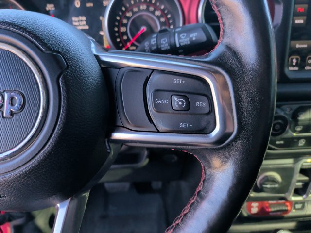 Used 2018 Jeep Wrangler Unlimited Rubicon w/ Dual Top Group AWD/4WD image 15