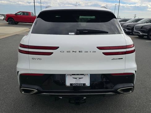 New 2026 Genesis GV70 3.5T Sport Prestige image 4