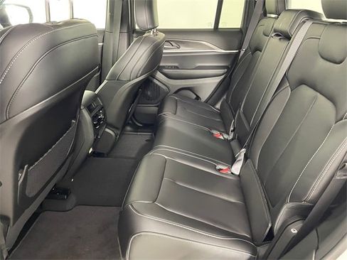 New 2025 Jeep Grand Cherokee Limited w/ Trailer Tow Package image 4