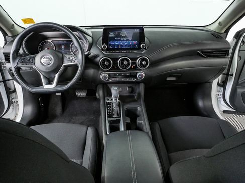 Used 2023 Nissan Sentra SV FWD image 17