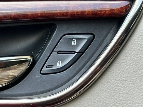 Used 2014 Cadillac ATS Luxury w/ Cold Weather Package AWD/4WD image 39