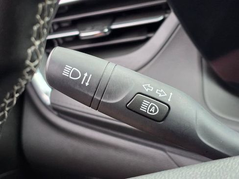 Used 2025 Buick Encore GX Preferred FWD image 33