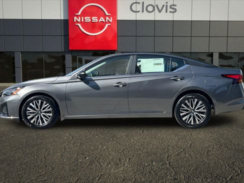 New 2026 Nissan Altima 2.5 SV FWD image 6