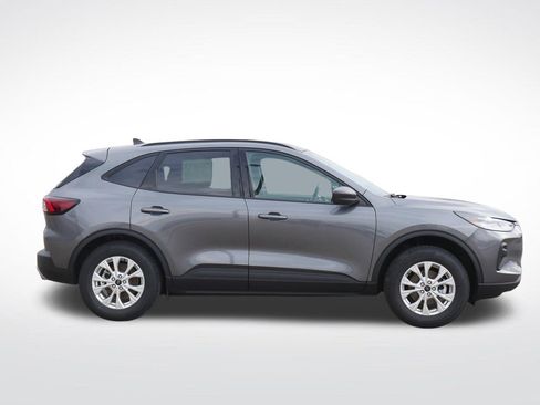 New 2025 Ford Escape Active w/ Active Premium Tech Pack AWD/4WD image 2