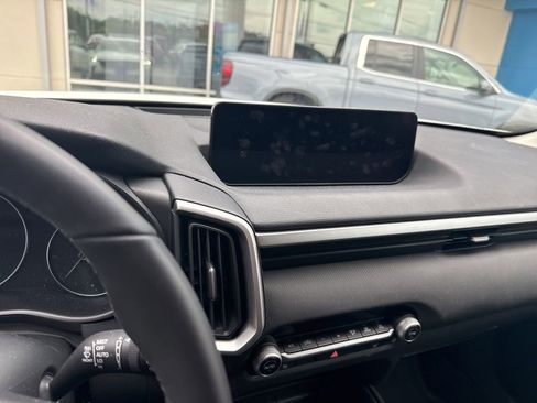 Used 2025 MAZDA CX-50 AWD 2.5 S w/ Preferred Package image 16
