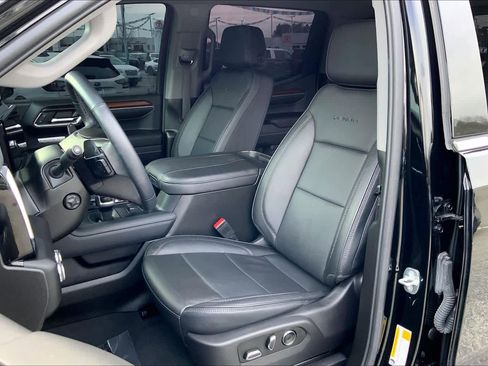 Used 2024 GMC Sierra 1500 Denali w/ Denali Reserve Package image 7