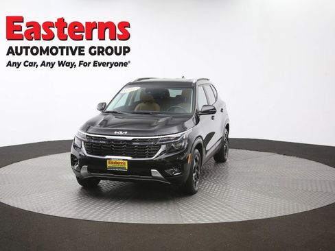 Used 2024 Kia Seltos EX AWD/4WD image 54