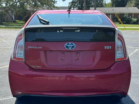 Used 2014 Toyota Prius Three FWD image 6