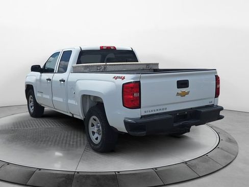 Used 2019 Chevrolet Silverado 1500 W/T w/ WT Convenience Package AWD/4WD image 3