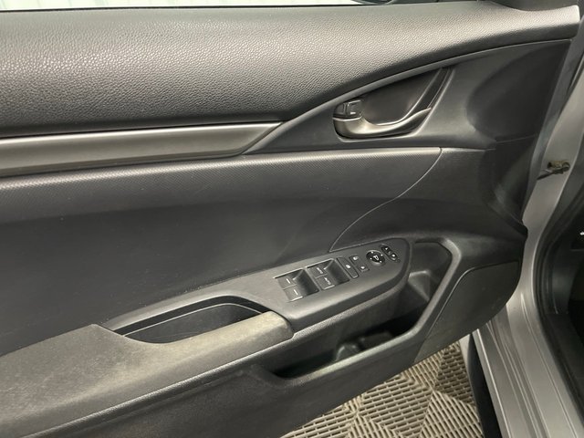 Used 2019 Honda Civic Sport image 22