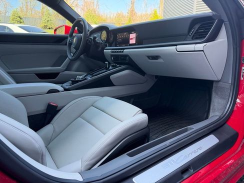 Certified 2024 Porsche 911 Carrera image 21