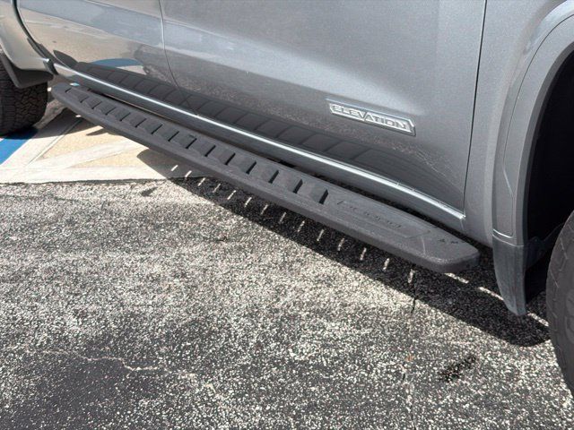 Used 2024 GMC Sierra 1500 Elevation w/ Elevation Premium Package AWD/4WD image 12
