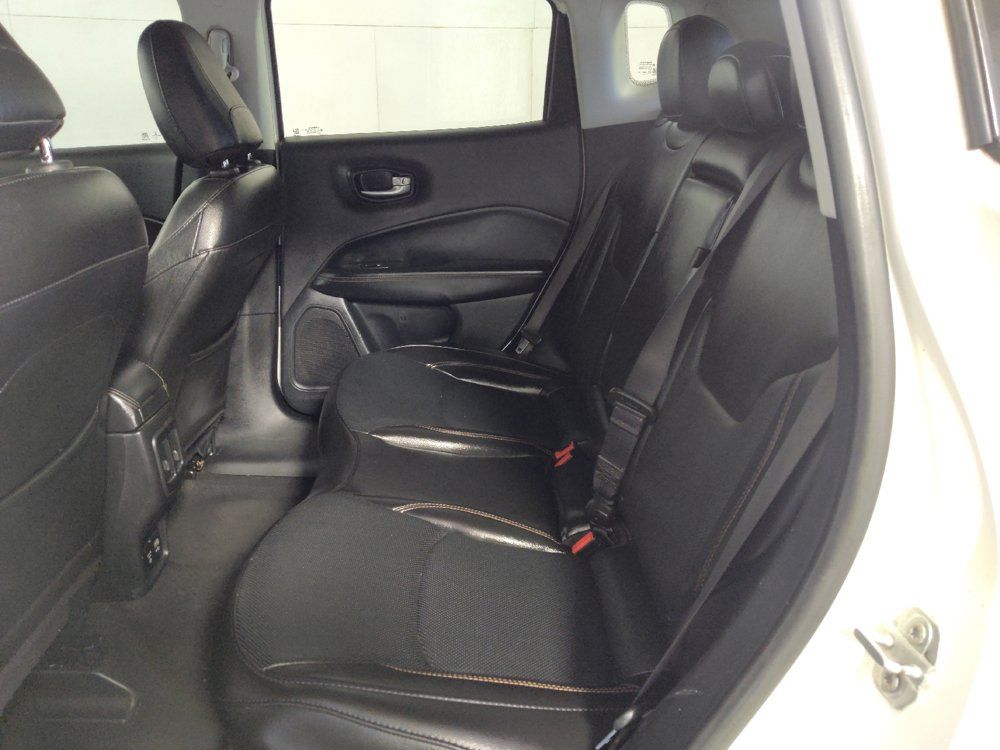 Used 2021 Jeep Compass Limited w/ Elite Exterior Group AWD/4WD image 18