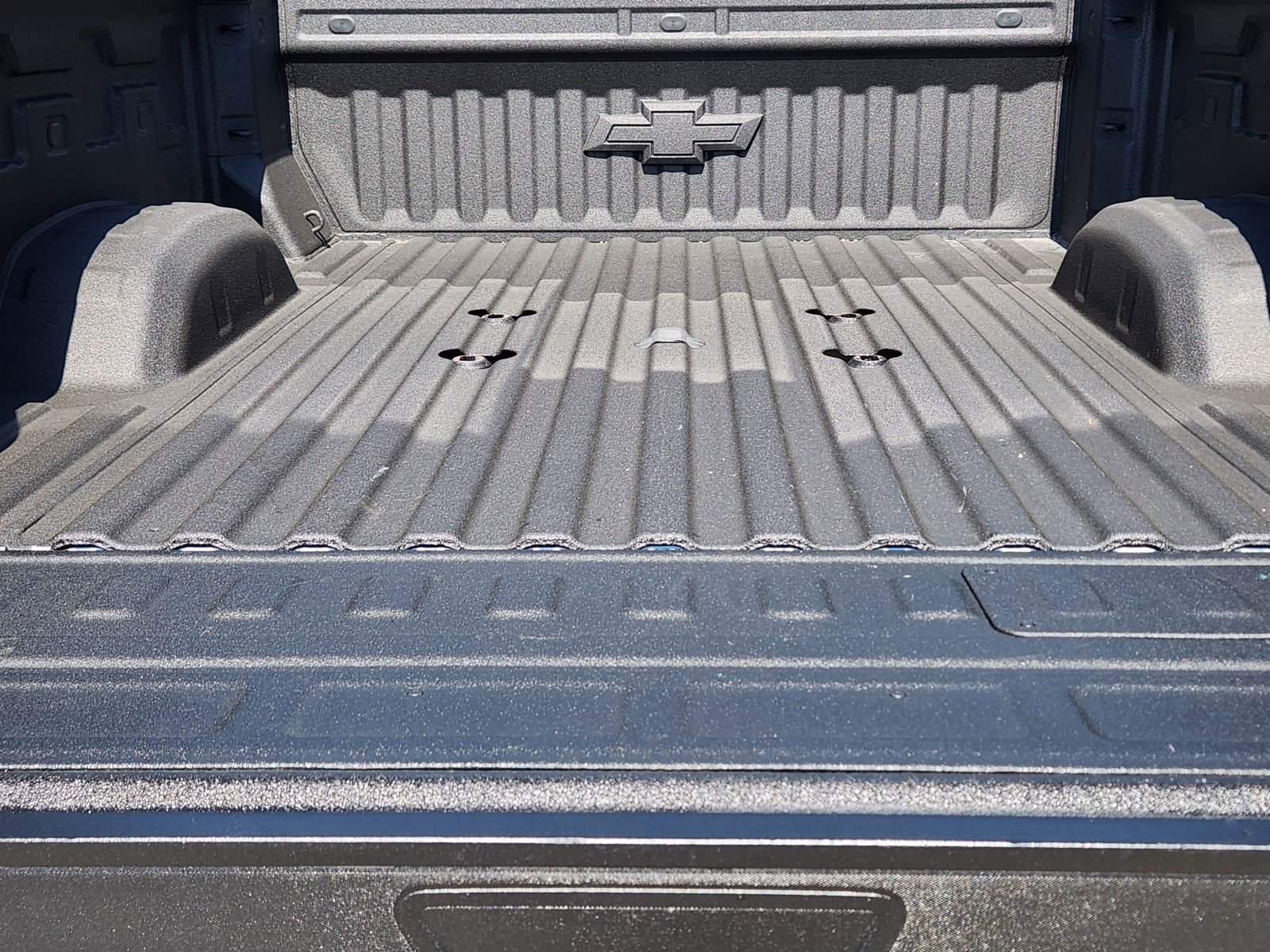 Used 2024 Chevrolet Silverado 2500 LT AWD/4WD image 24