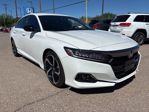 Used 2022 Honda Accord Sport image 7