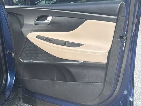 Used 2022 Hyundai Santa Fe SEL w/ Convenience + Premium Package FWD image 16