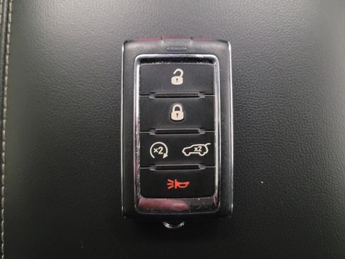 Used 2023 Jeep Grand Cherokee L Laredo w/ Luxury Tech Group I AWD/4WD image 32