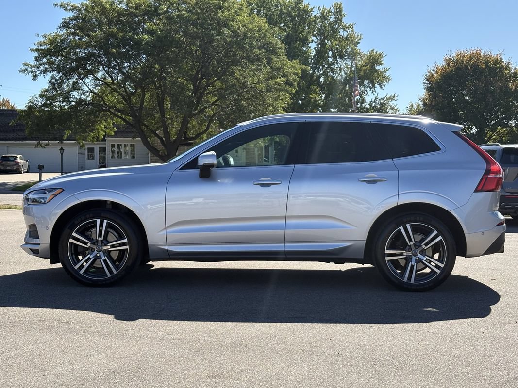 Used 2019 Volvo XC60 T6 Momentum w/ Premium Package AWD/4WD image 5
