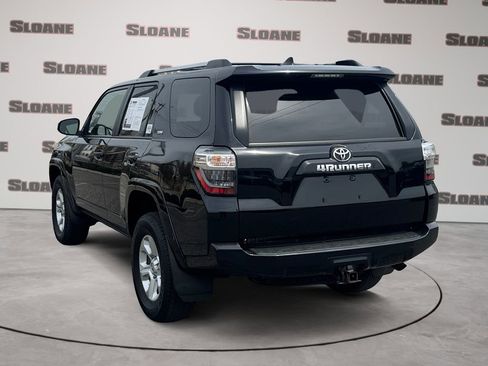 Used 2023 Toyota 4Runner SR5 Premium w/ Moonroof Package AWD/4WD image 3