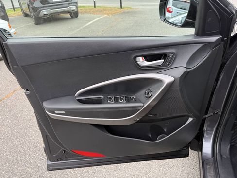 Used 2016 Hyundai Santa Fe Sport 2.0T w/ Option Group 05 image 23