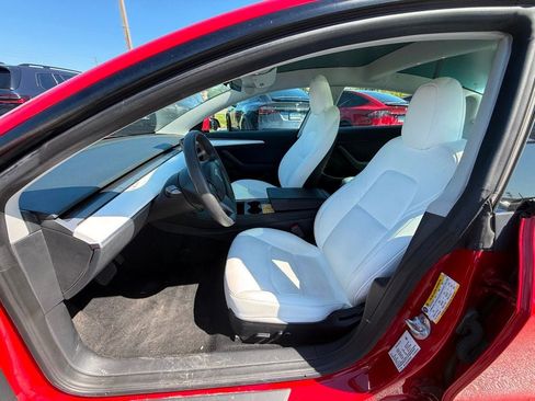 Used 2023 Tesla Model 3 Standard Range RWD image 7