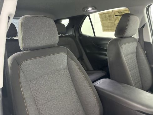 Used 2024 Chevrolet Equinox LT image 25