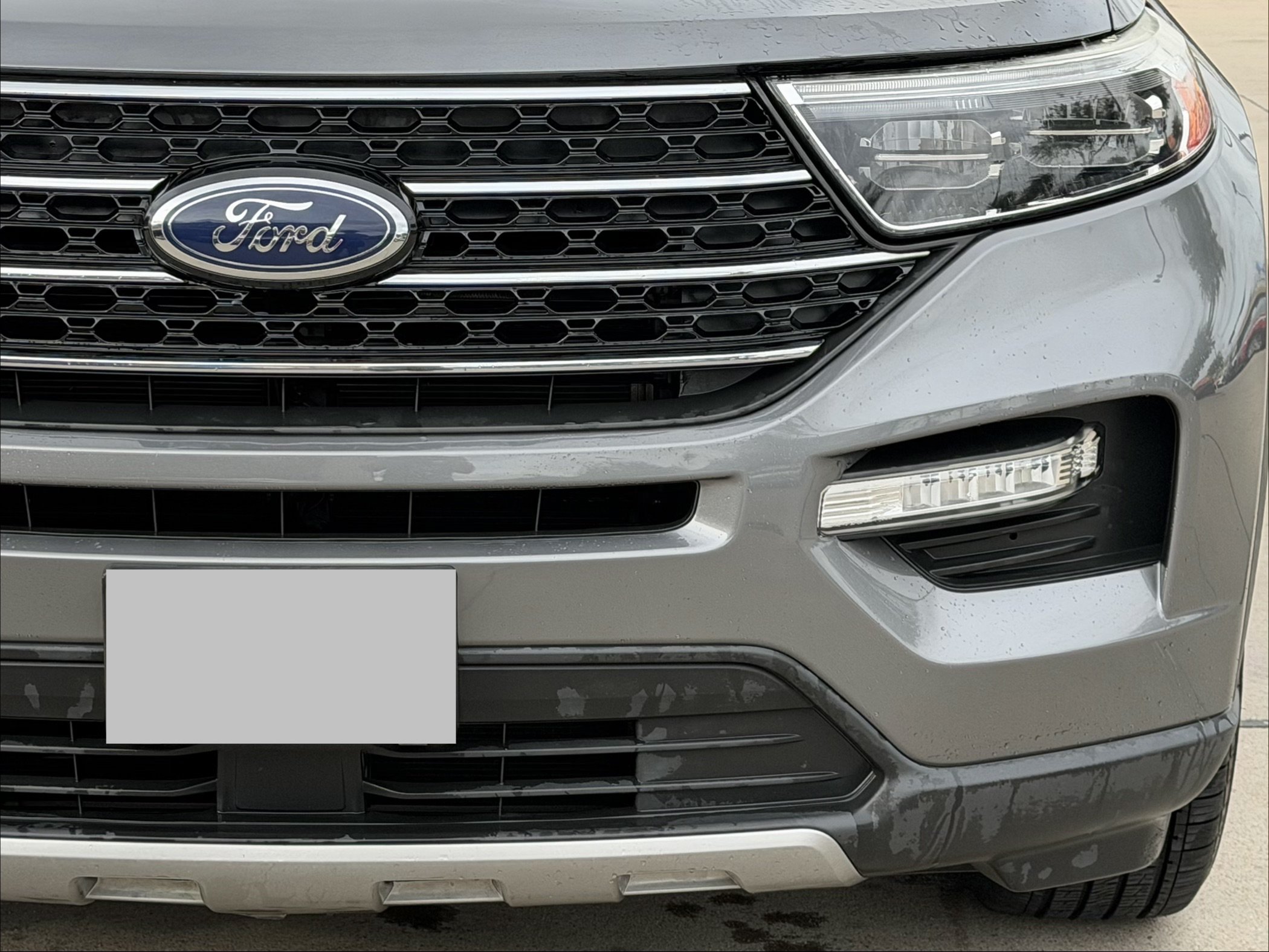 Used 2021 Ford Explorer XLT w/ Equipment Group 202A RWD image 9