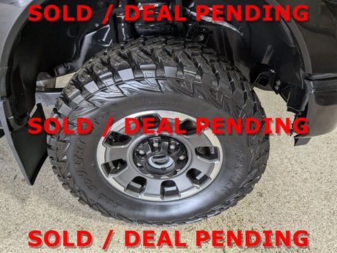 Used 2023 Ford F250 Lariat w/ Lariat Ultimate Package AWD/4WD image 15
