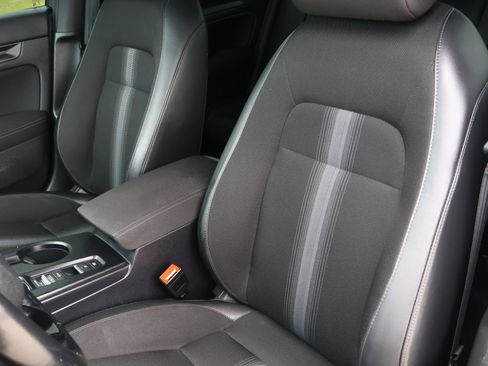 Used 2024 Honda Civic Sport image 12