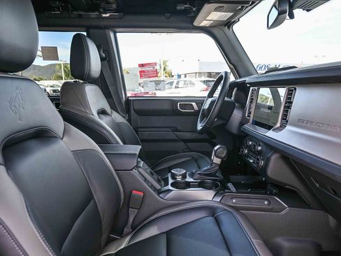 New 2025 Ford Bronco Outer Banks image 22