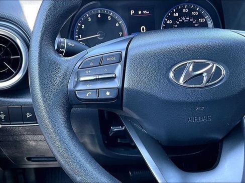 Used 2022 Hyundai Kona SEL w/ Cargo Package AWD/4WD image 11