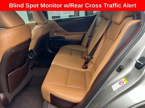 Used 2019 Lexus ES 350 w/ Premium Package FWD image 16