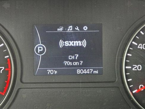 Used 2018 Kia Optima LX w/ 17" Alloy Wheels Package image 11