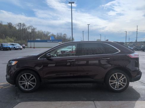 Used 2019 Ford Edge Titanium w/ Equipment Group 301A AWD/4WD image 5