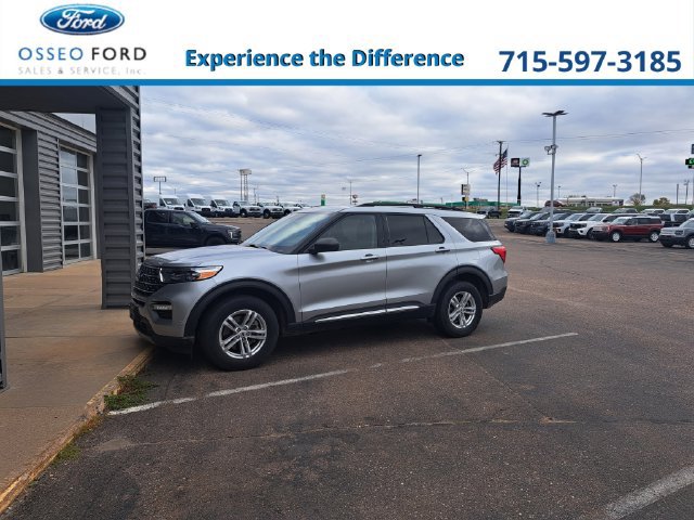 Used 2023 Ford Explorer XLT w/ Equipment Group 202A AWD/4WD image 1