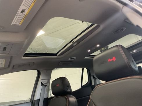 Used 2023 GMC Acadia AT4 w/ GMC Pro Grade Package AWD/4WD image 27