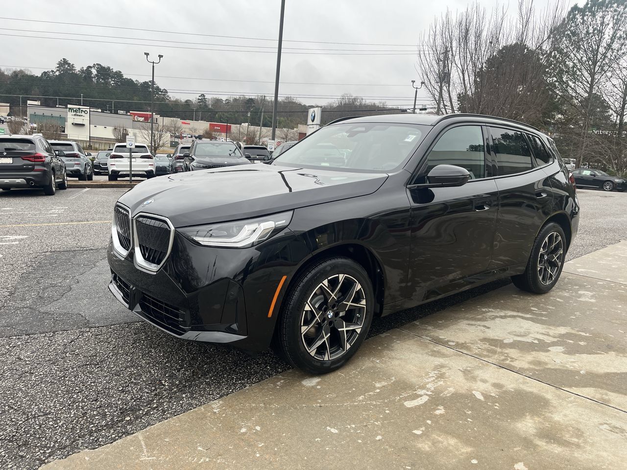 Certified 2026 BMW X3 xDrive30i w/ M Sport Package AWD/4WD image 4